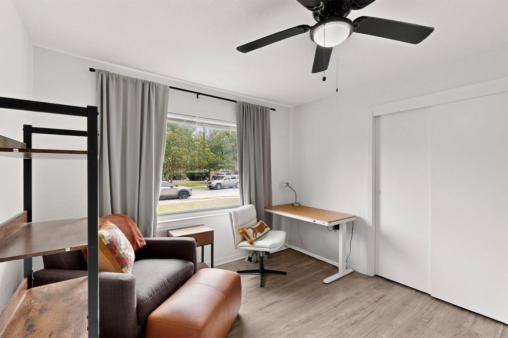 Country Club Park 01 - Residential