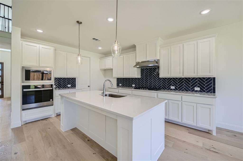 Reunion - Residential