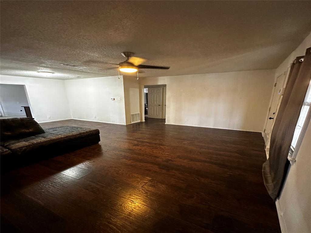 Deerpath Village 05 - Residential