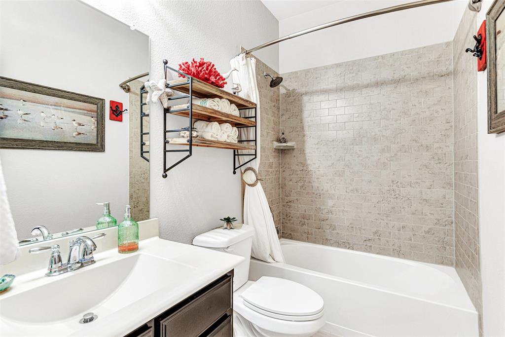 Caruth Lakes Ph 7b - Residential