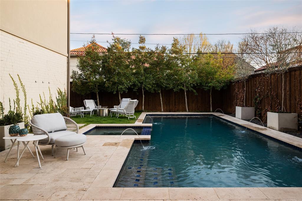 Caruth Hills 07 - Residential