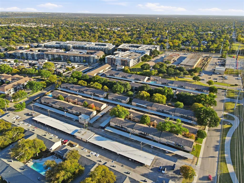 Sandhurst Plaza Condo - Residential