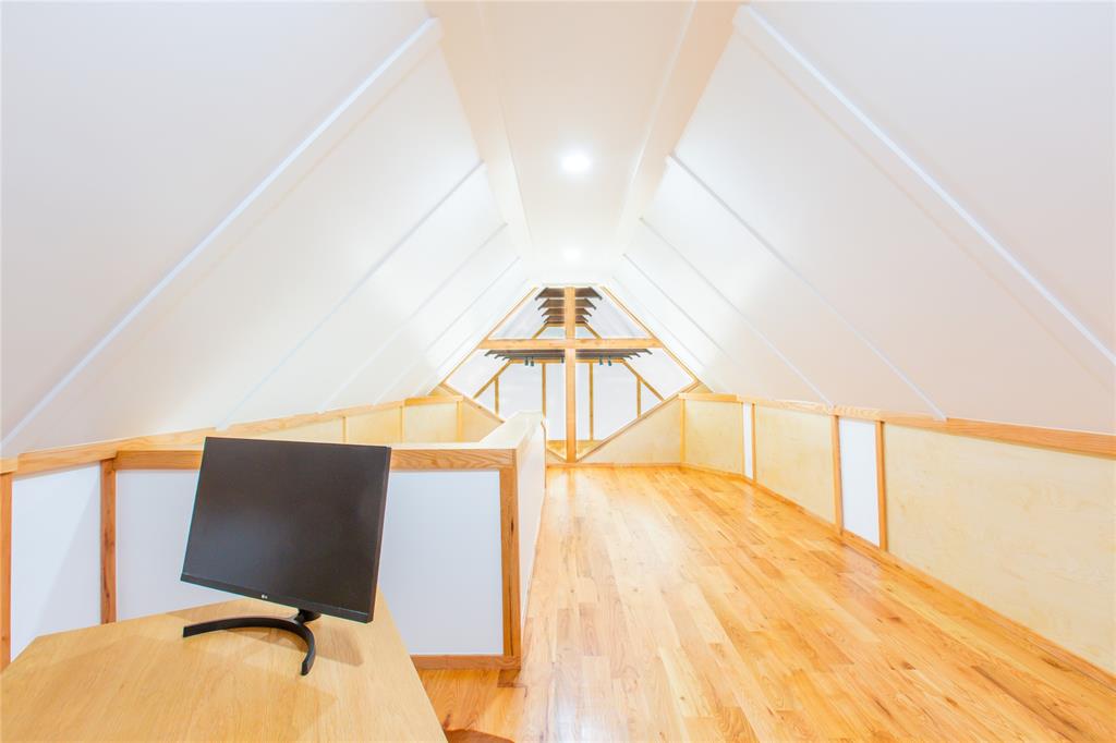 E M Eubanks Surv Abs #343 - Residential