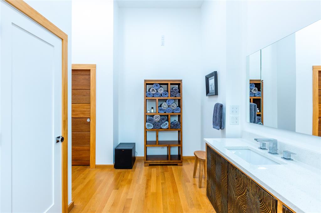 E M Eubanks Surv Abs #343 - Residential