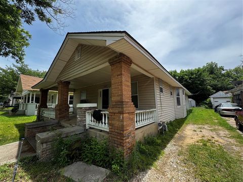 1205 W Arlington Avenue Fort Worth TX 76110