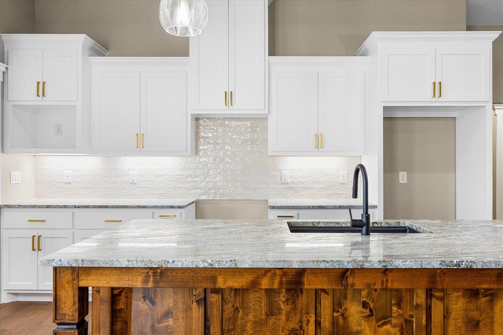 Comanche Cove - Residential