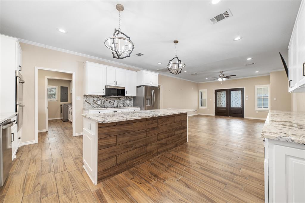 Lake Estates - Residential