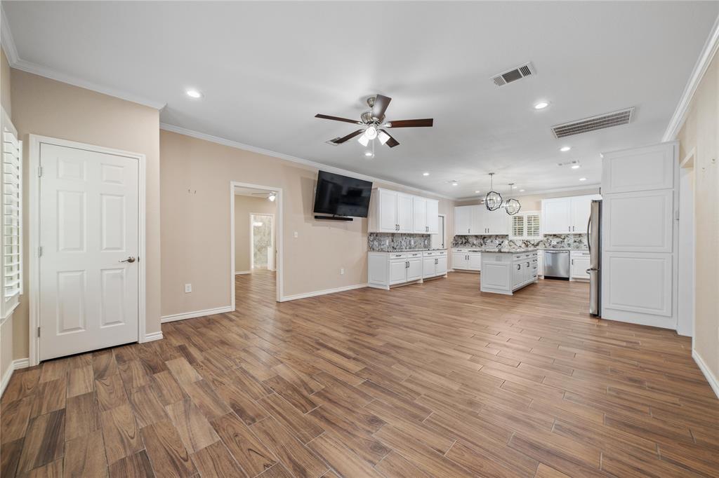 Lake Estates - Residential