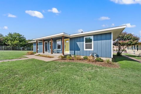 4092 Merida Avenue Fort Worth TX 76110