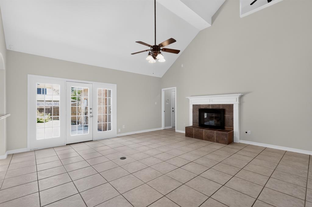 2806 Glenwick Court