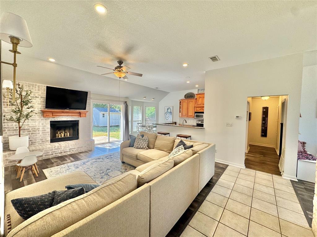 608 Grandview Drive