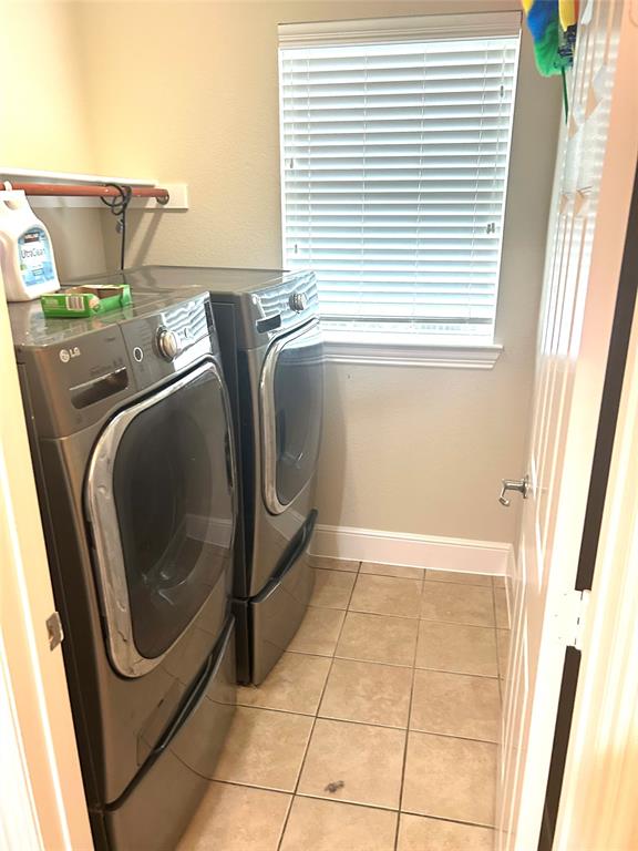 Village At Panther Creek Ph One The - Residential