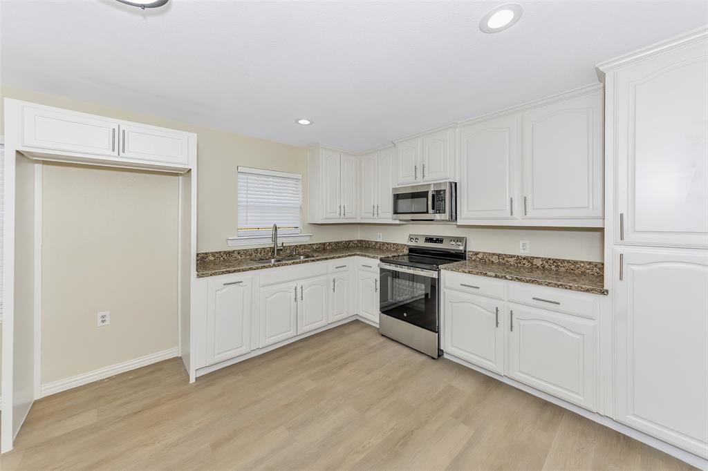 Lake Crest Estate #1 - Residential