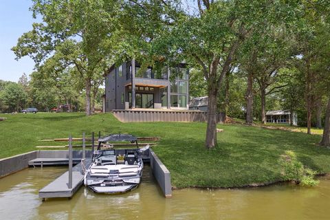 A home in Malakoff