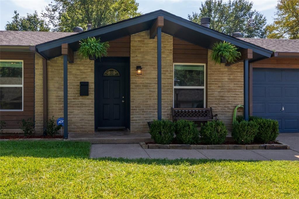 713 Shelmar Drive