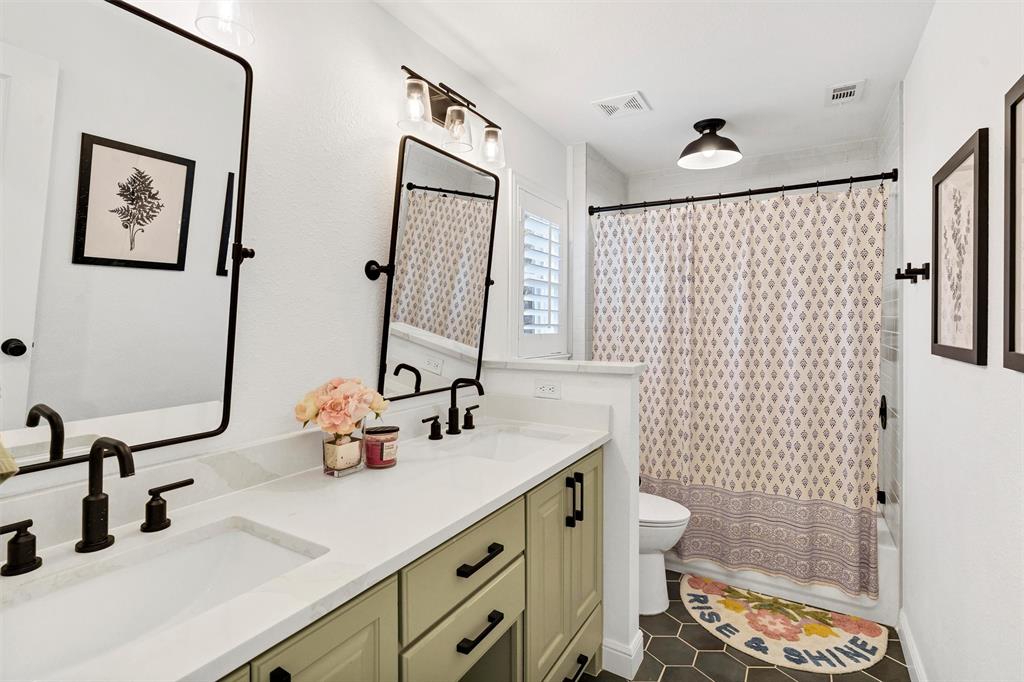 Decordova Bend Estate - Residential