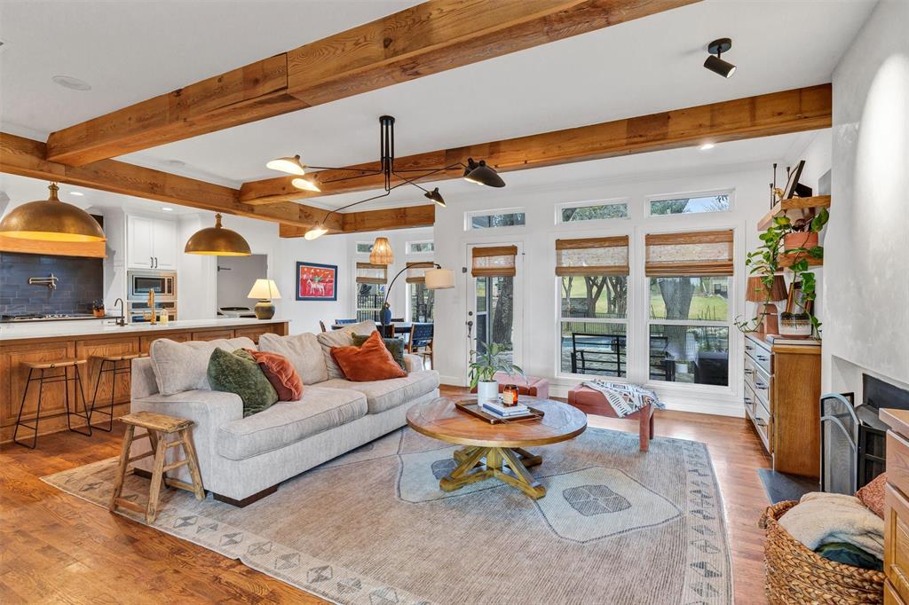 Decordova Bend Estate - Residential