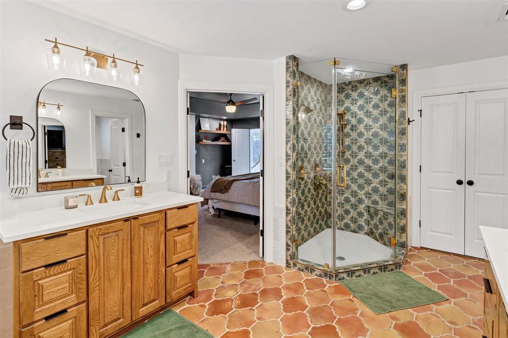 Decordova Bend Estate - Residential