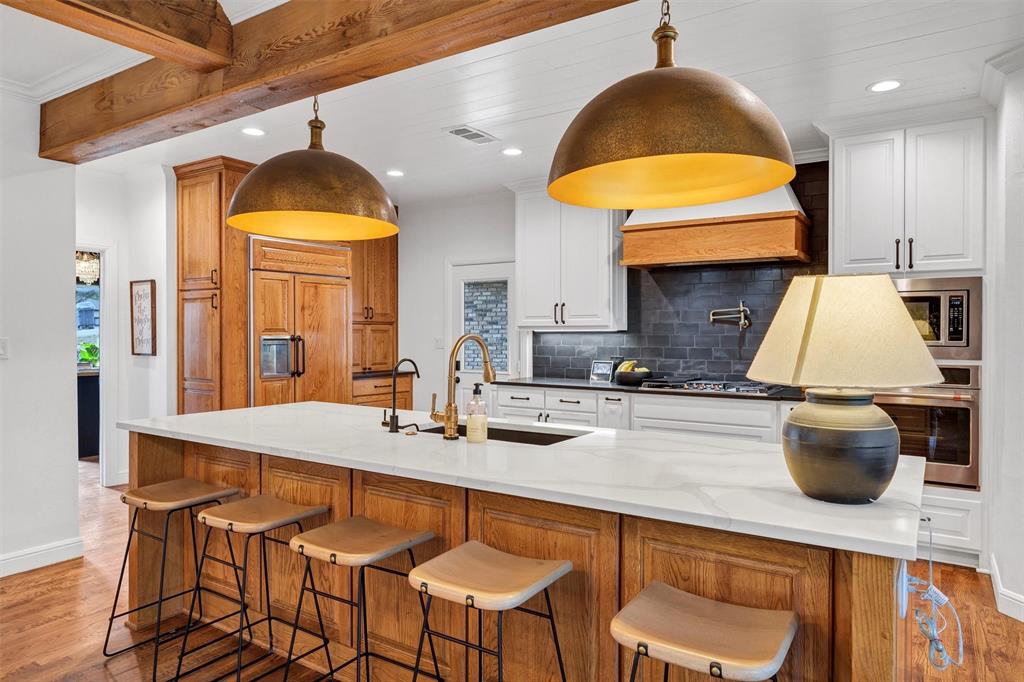 Decordova Bend Estate - Residential