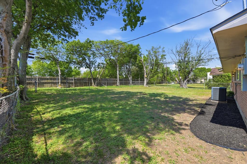 Fairmeadows 11 - Residential