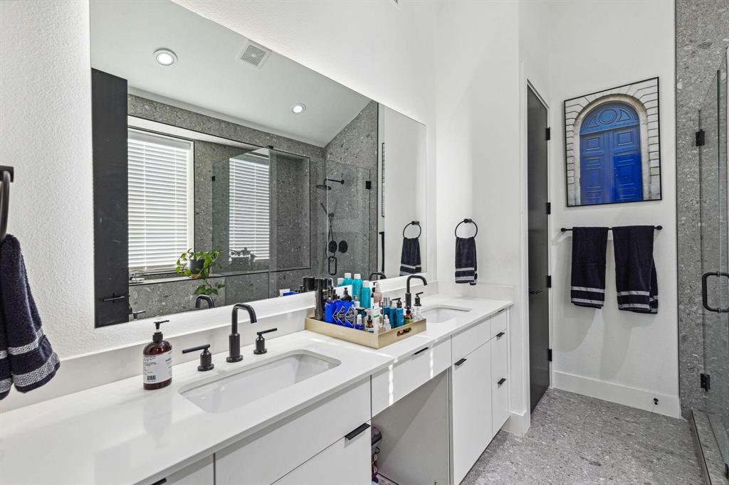 W H Mcgraw - Residential Lease