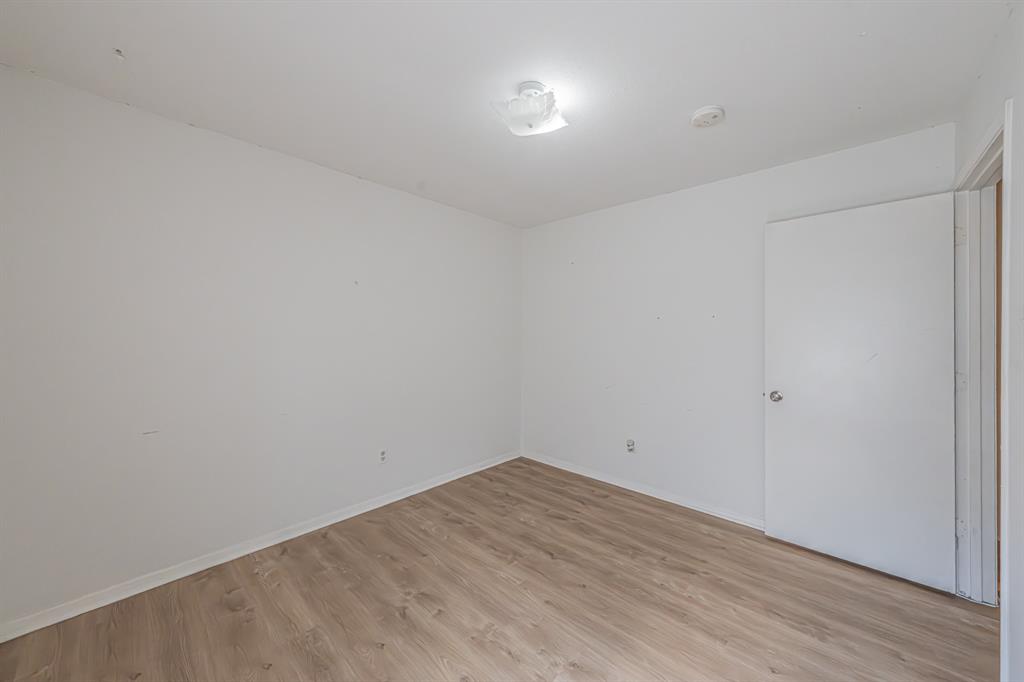 Loyds Add - Residential Lease