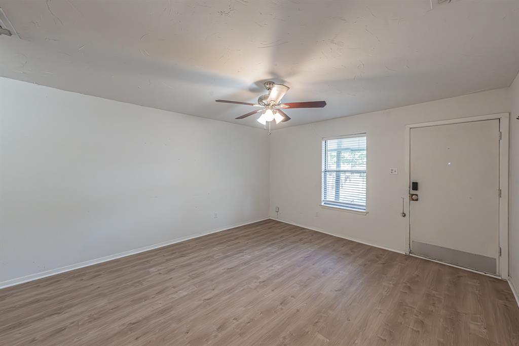 Loyds Add - Residential Lease