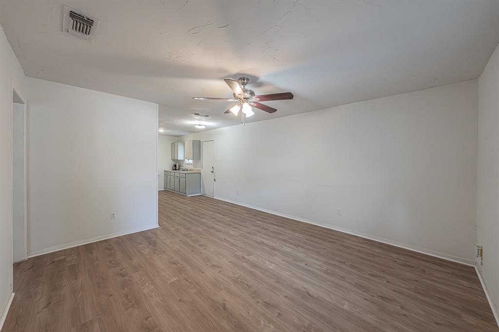 Loyds Add - Residential Lease