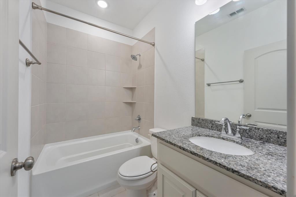 Apples Crossing - Residential