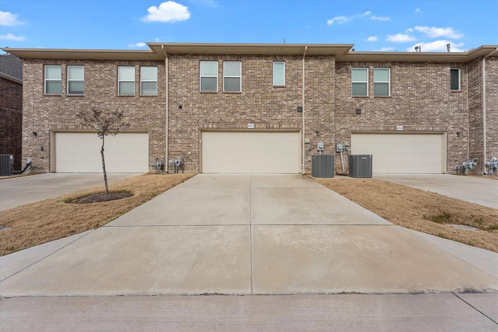 Apples Crossing - Residential