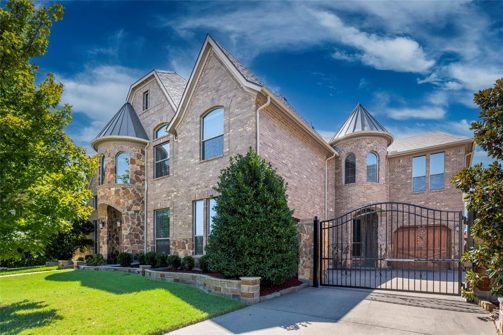2037 Sterling Trace Drive