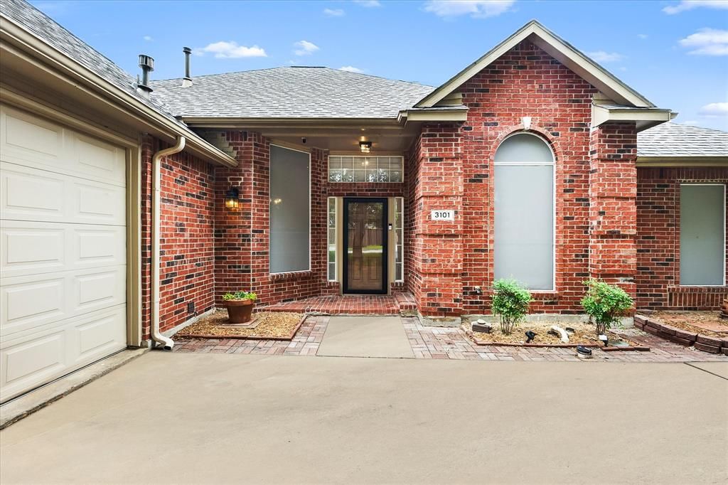 Photo of 3101 Sunrise Drive, Rowlett, TX 75088 (MLS # 21248672)