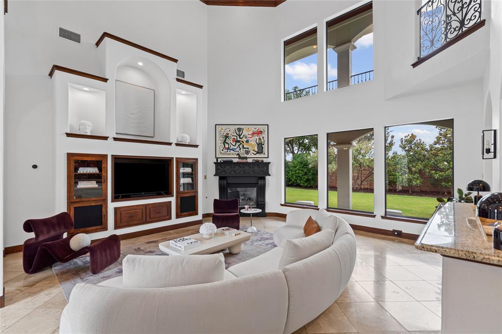 10388 Tobias Lane