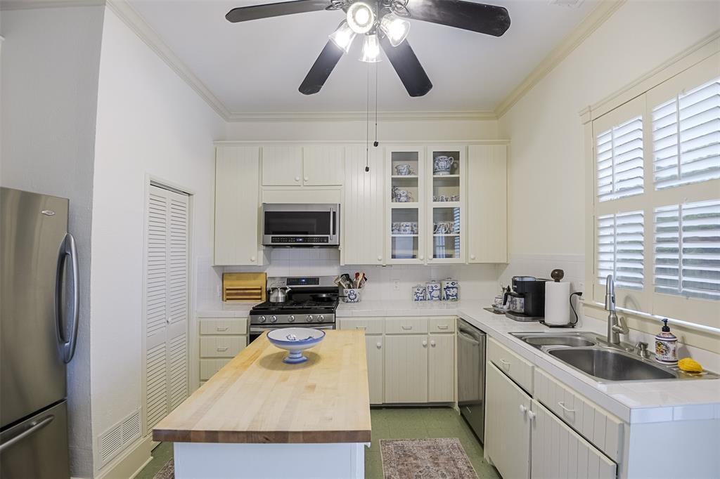 College - Residential