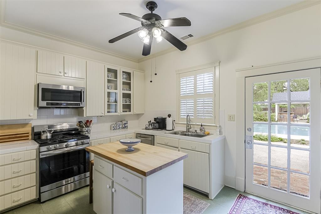 College - Residential