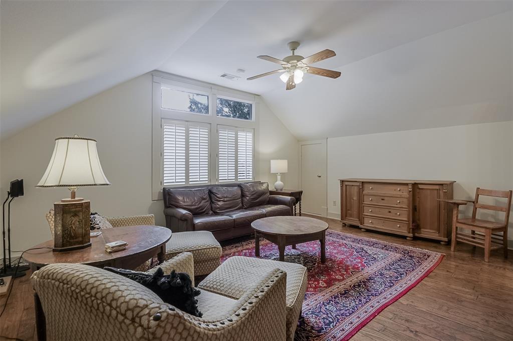 College - Residential