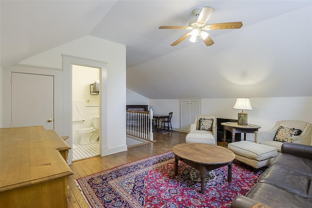 College - Residential