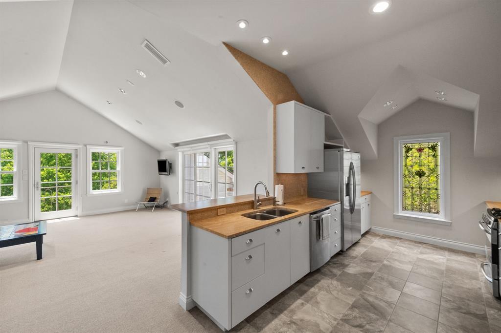 B Samora Surv Abs #1384 - Residential