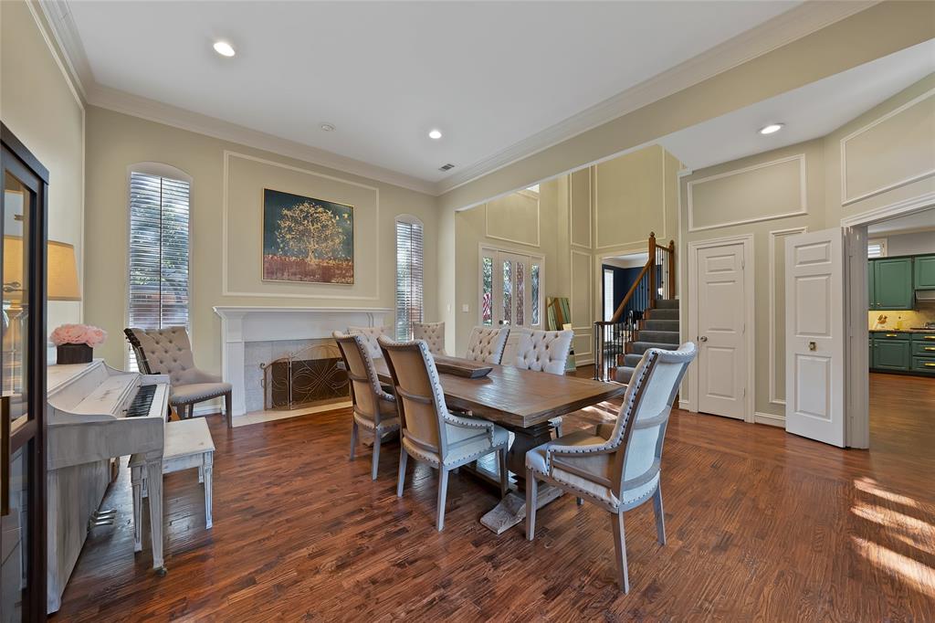 1633 Glen Springs Drive