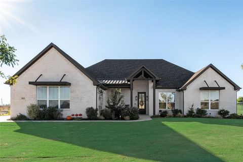 A home in Godley