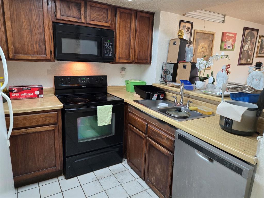 Richland Trace Condos - Residential