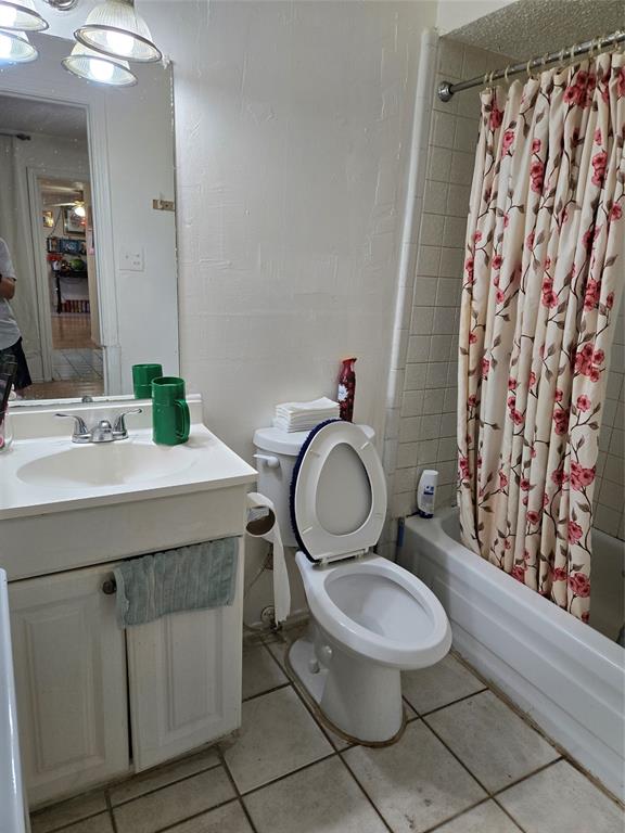 Richland Trace Condos - Residential