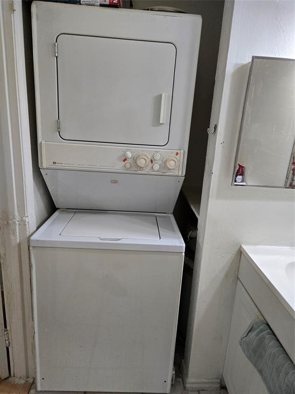 Richland Trace Condos - Residential