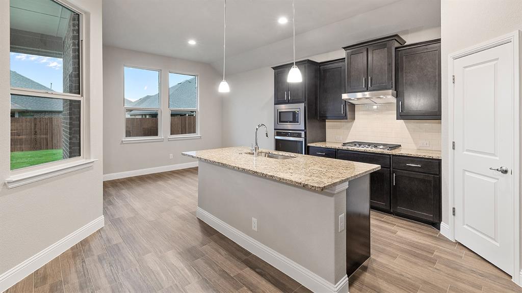 10384 SARASOTA Street