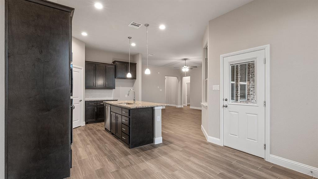 Lakeview Pointe - Residential