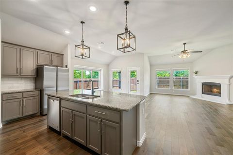 2627 Askern Court Grand Prairie TX 75052