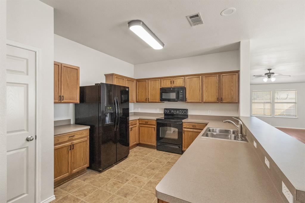 Cross Oak Ranch Ph 3 Tr 8 - Residential Lease