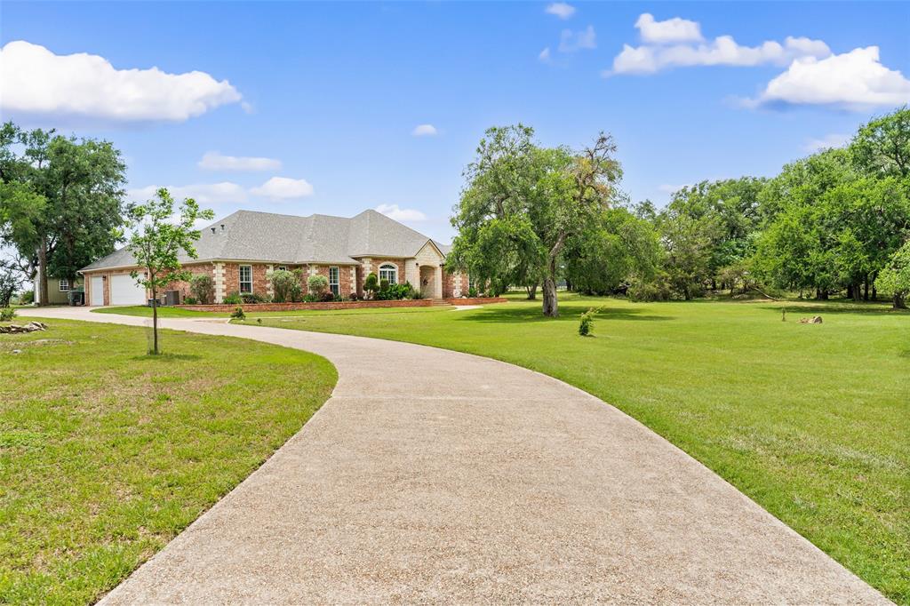 175 Winding Trail
