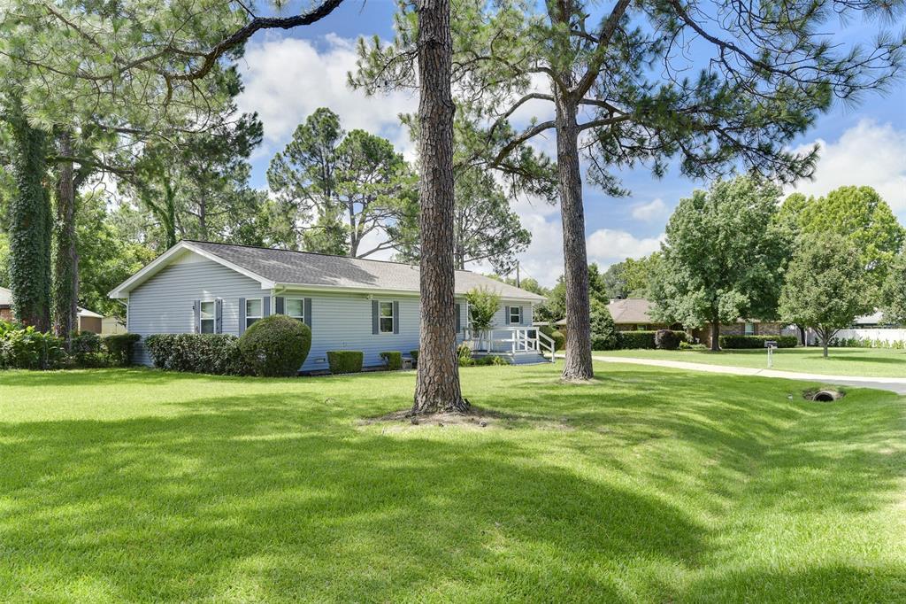 2408 Garden Lane