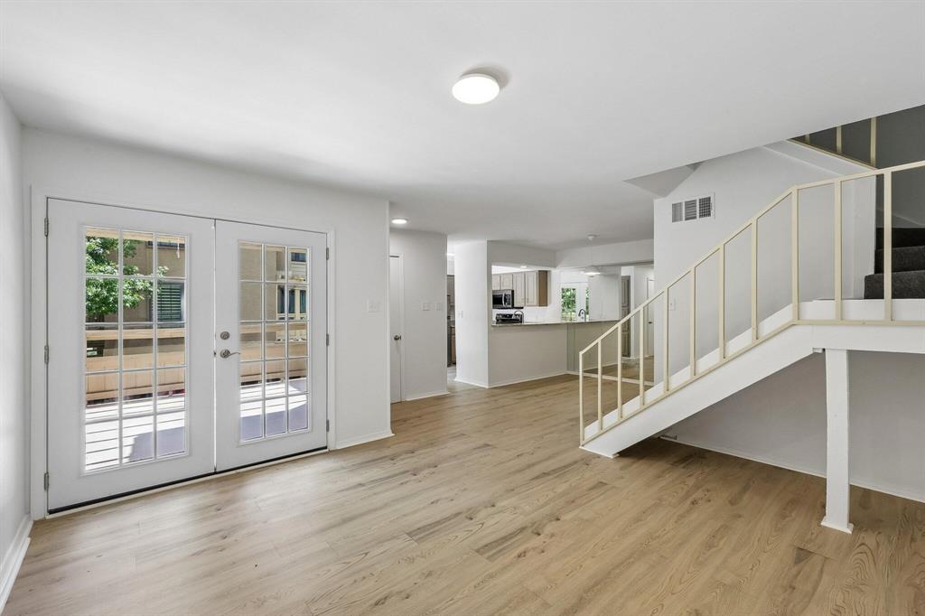 5200 Martel Avenue 7D